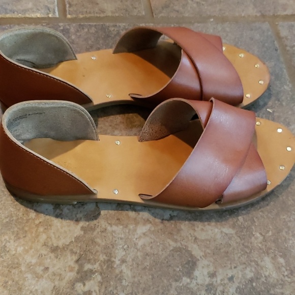 Target Sandals - Picture 2 of 3